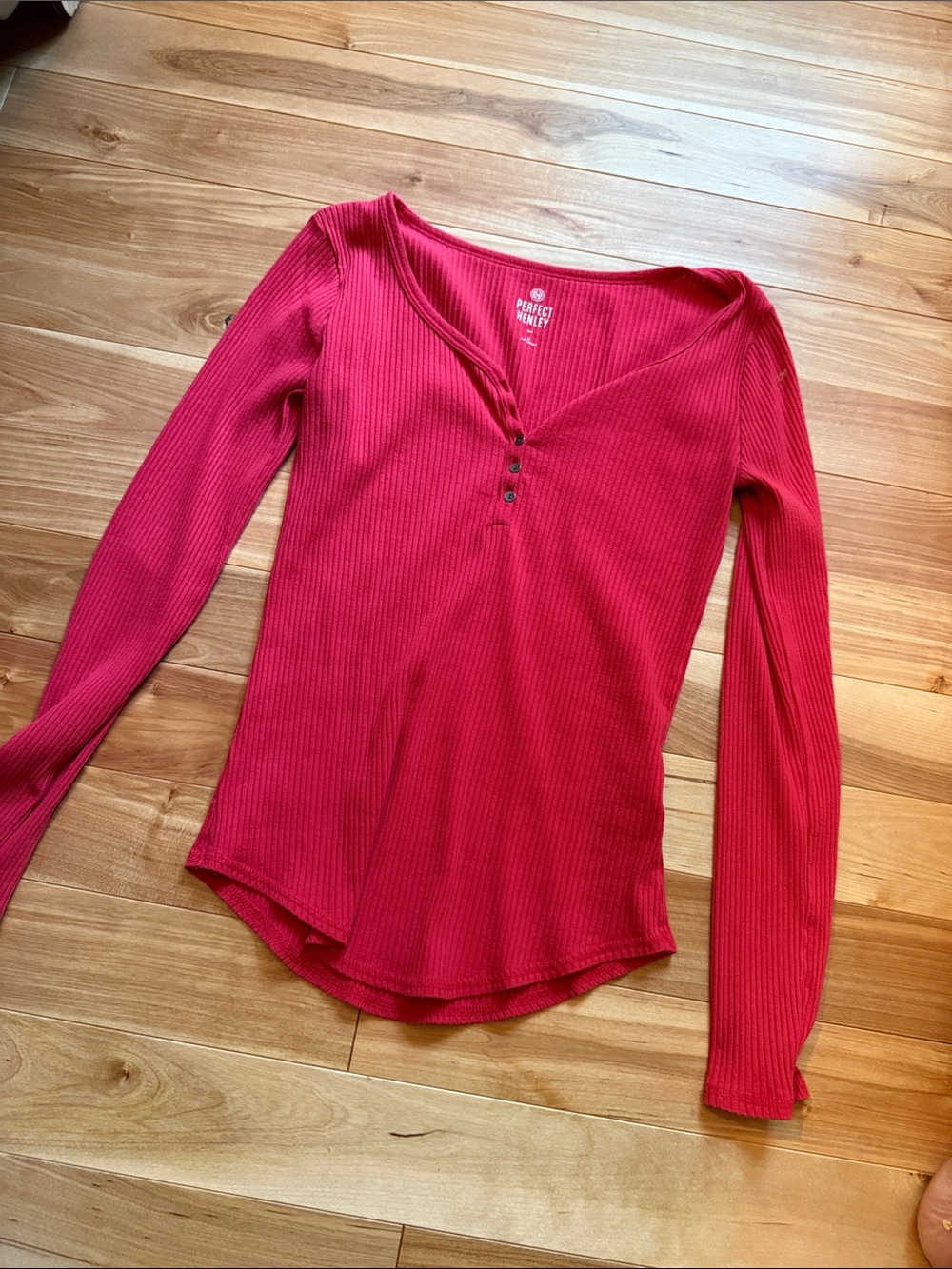 SO Ribbed Henley Long-Sleeve Top in Bright Pink